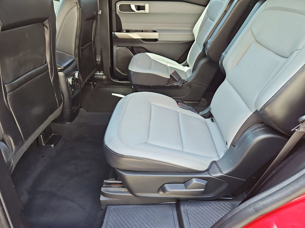 Thumbnail: 2021 Ford Explorer - 13