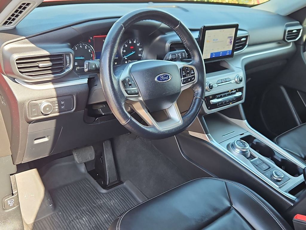 Thumbnail: 2021 Ford Explorer - 2