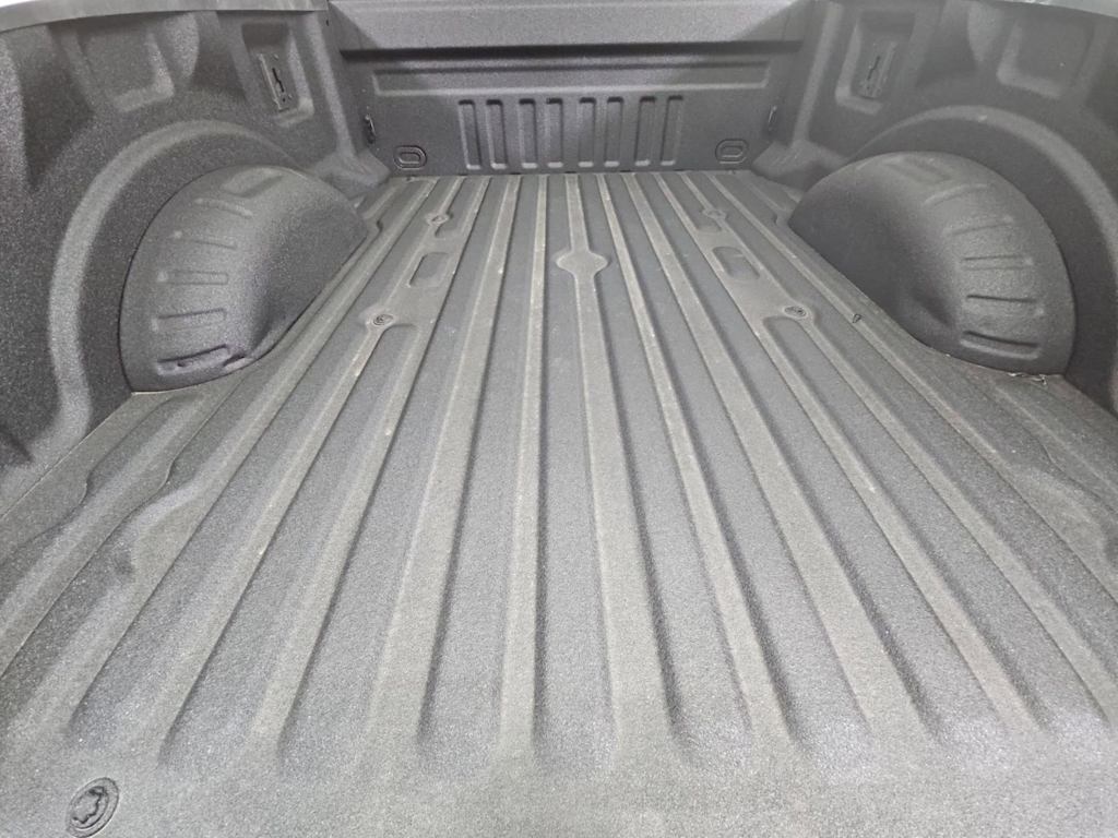 Thumbnail: 2022 Ford F-250 - 18