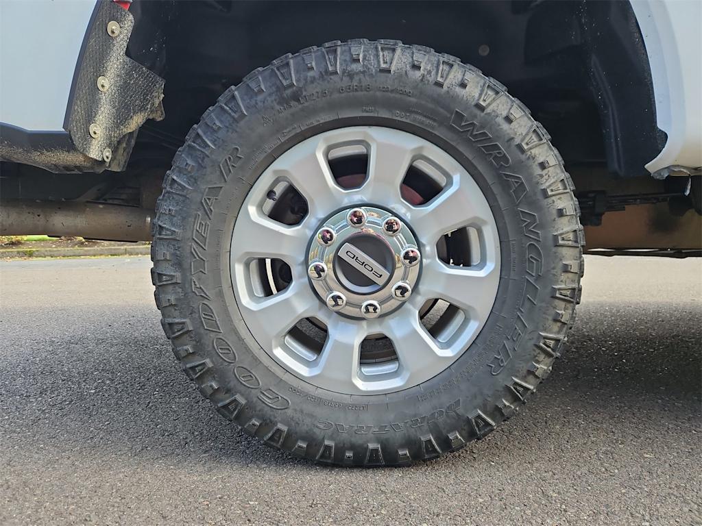 Thumbnail: 2024 Ford F-350 - 8