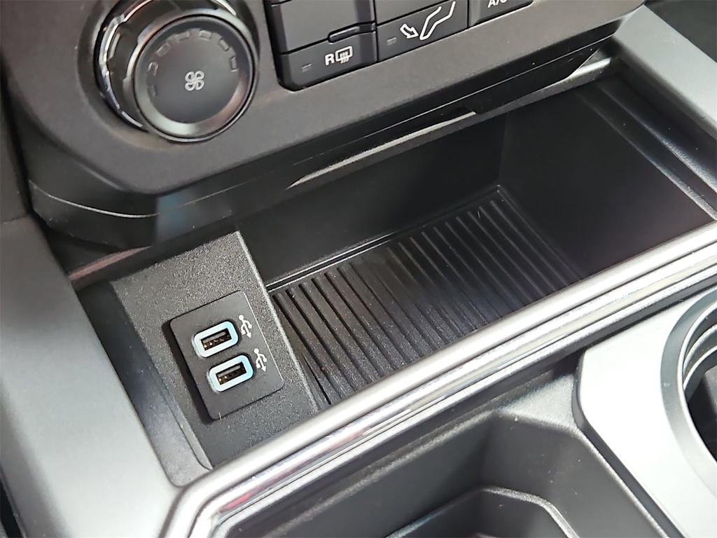 Thumbnail: 2019 Ford F-350 - 35