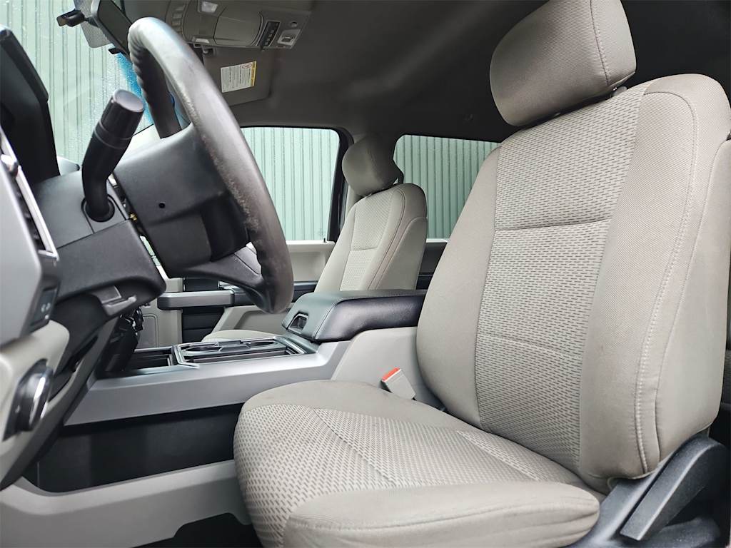 Thumbnail: 2019 Ford F-350 - 11