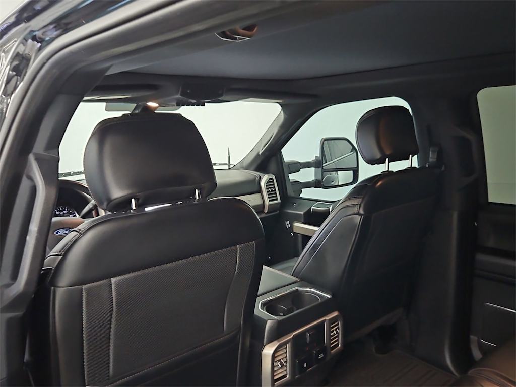2019 Ford F-350 Platinum 13