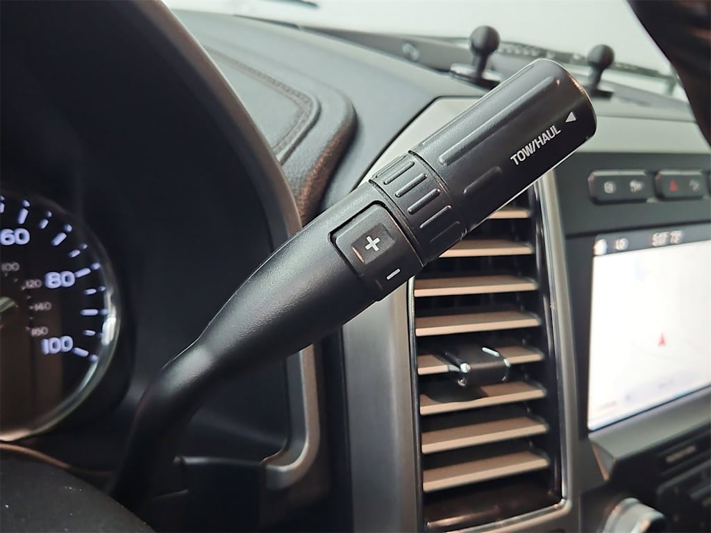 2019 Ford F-350 Platinum 36