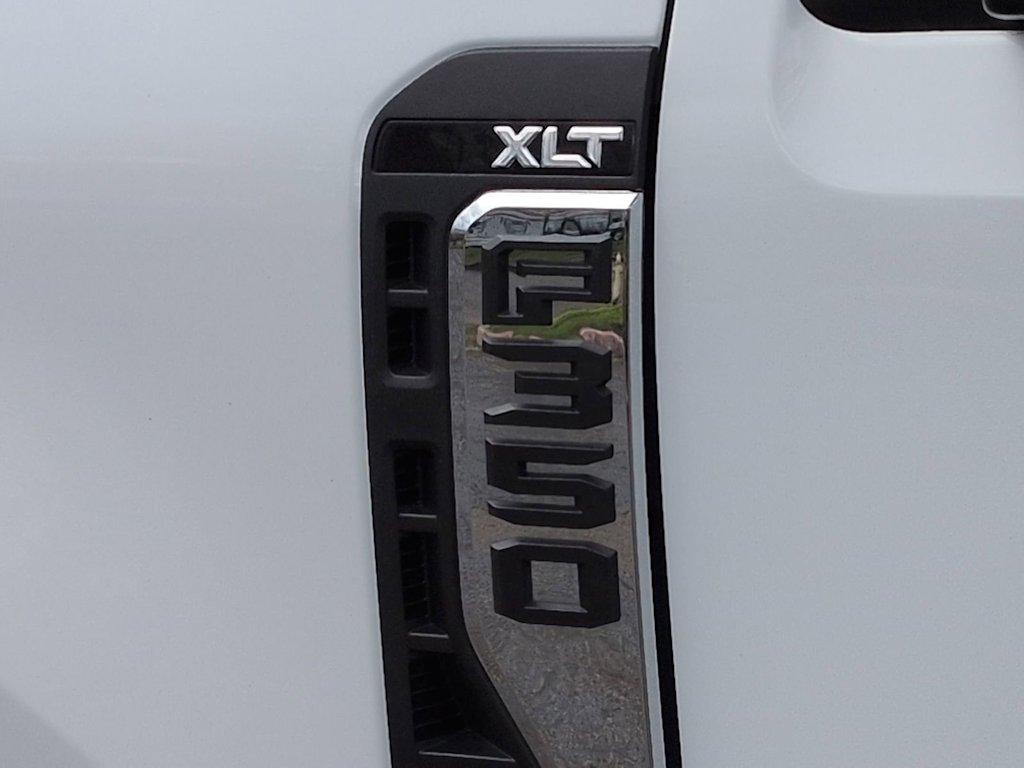 Thumbnail: 2024 Ford F-350 - 19