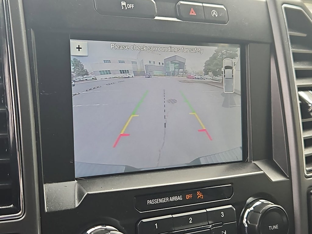 Thumbnail: 2019 Ford F-150 - 33