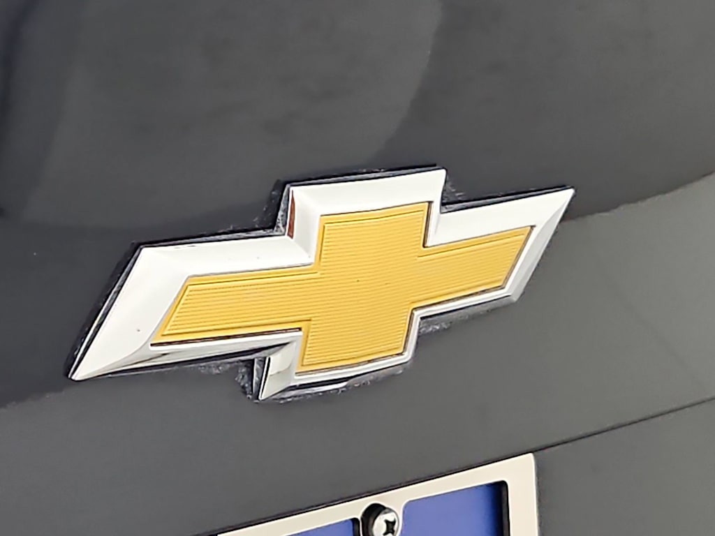 Thumbnail: 2023 Chevrolet Malibu - 19
