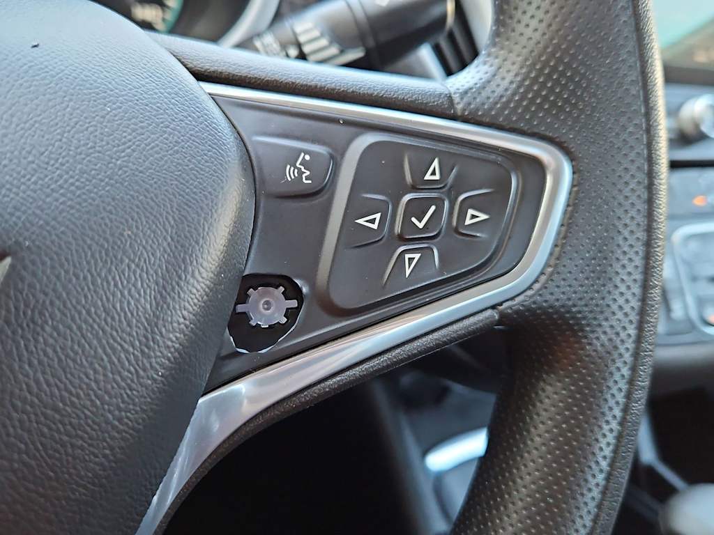Thumbnail: 2023 Chevrolet Malibu - 29
