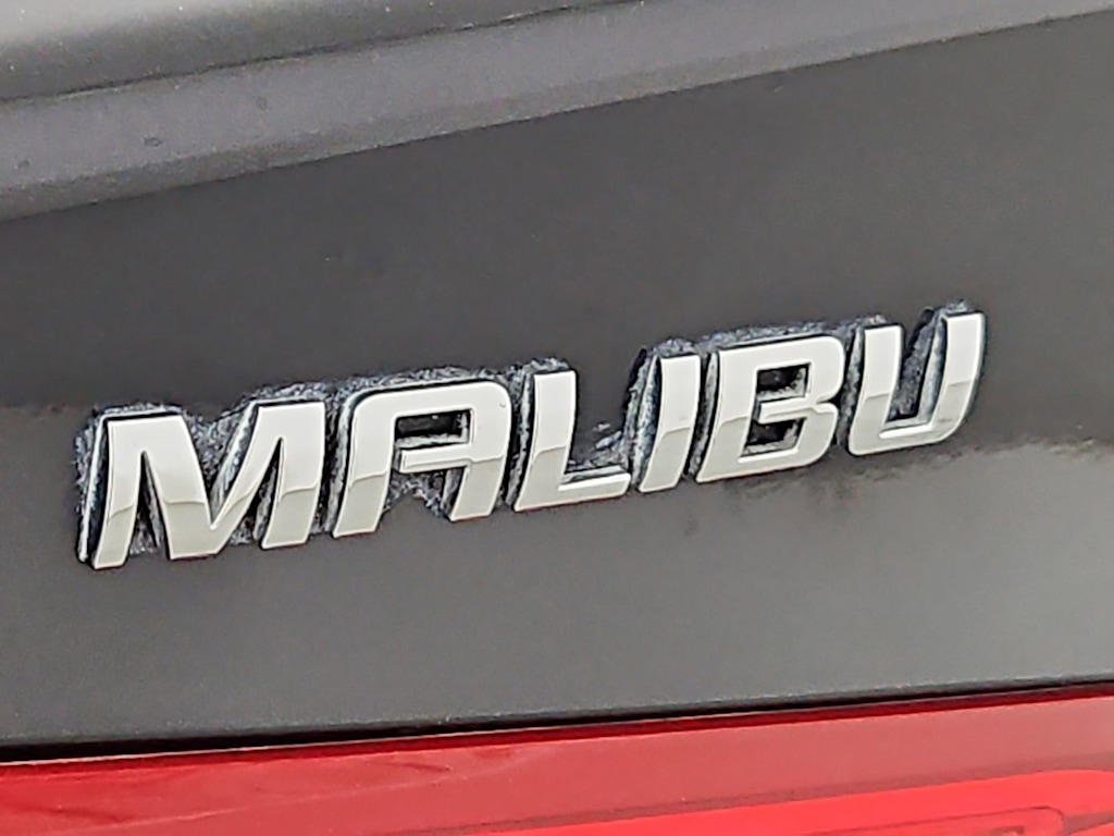 Thumbnail: 2023 Chevrolet Malibu - 7