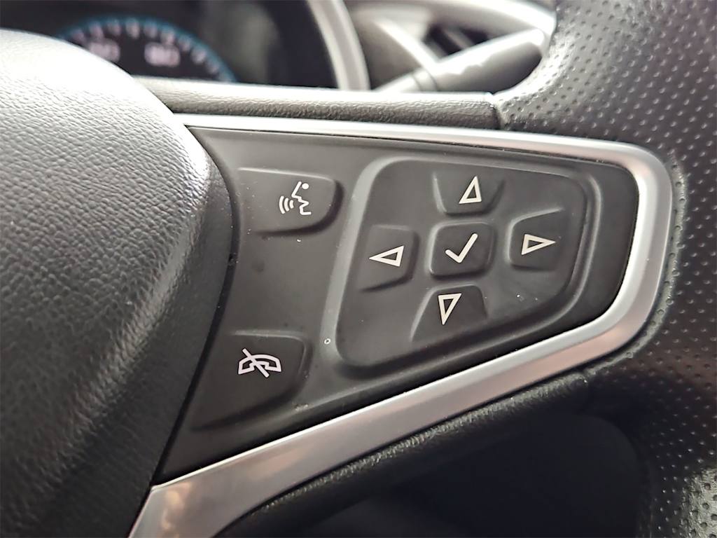 Thumbnail: 2022 Chevrolet Malibu - 30