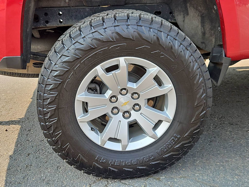 Thumbnail: 2021 Chevrolet Colorado - 8
