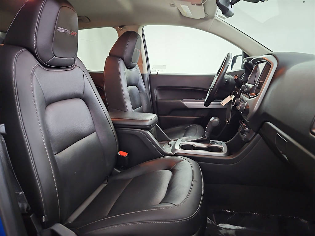 Thumbnail: 2021 Chevrolet Colorado - 12