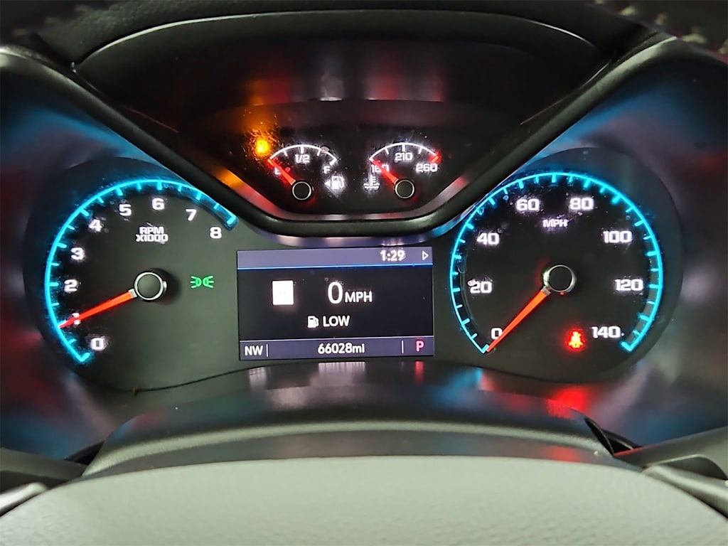 Thumbnail: 2021 Chevrolet Colorado - 17