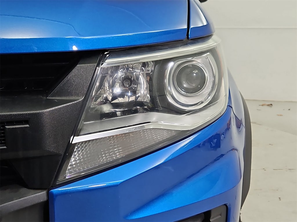 Thumbnail: 2021 Chevrolet Colorado - 24