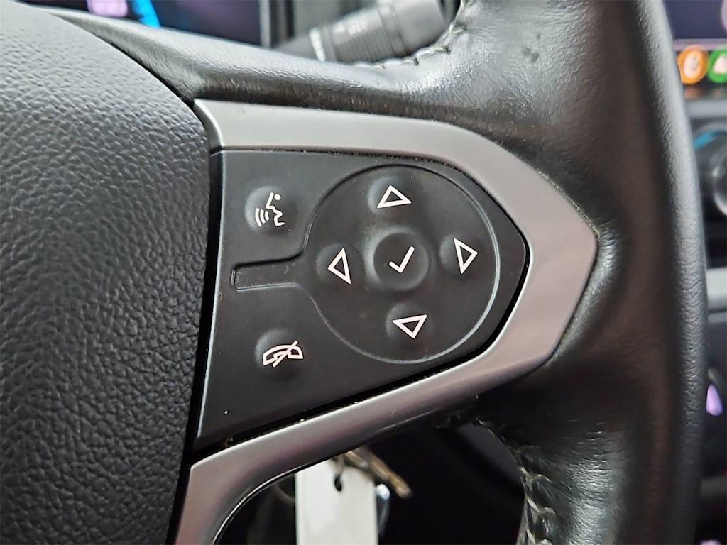 Thumbnail: 2021 Chevrolet Colorado - 30