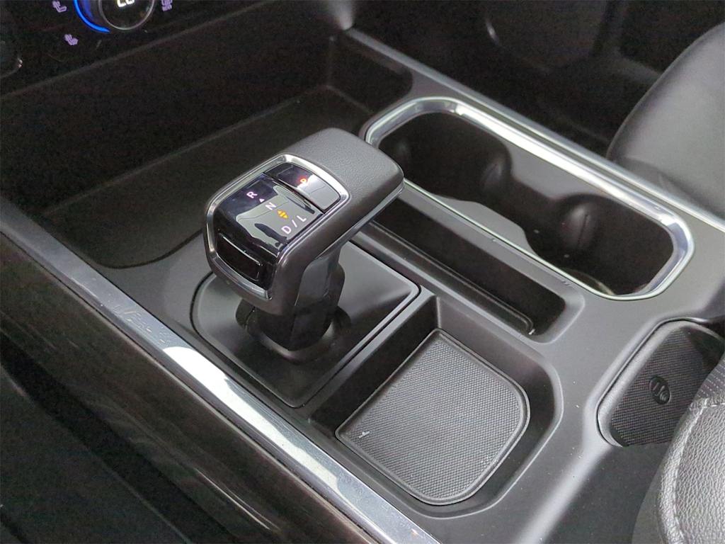 Thumbnail: 2022 Chevrolet Silverado 1500 - 15