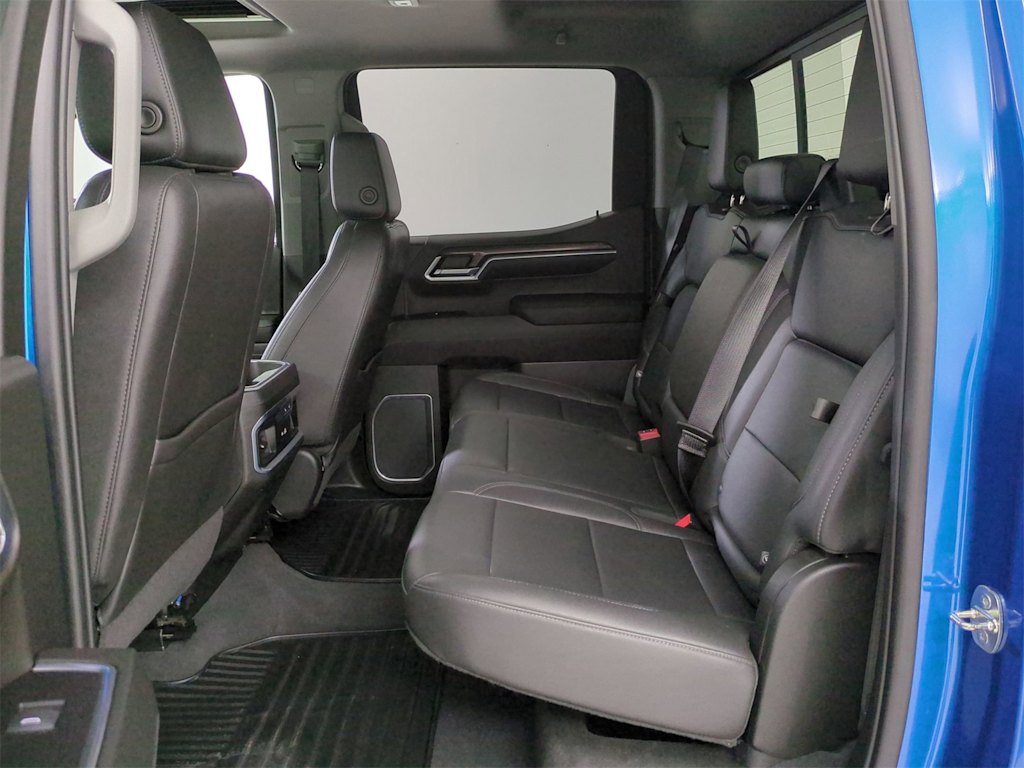 Thumbnail: 2022 Chevrolet Silverado 1500 - 27