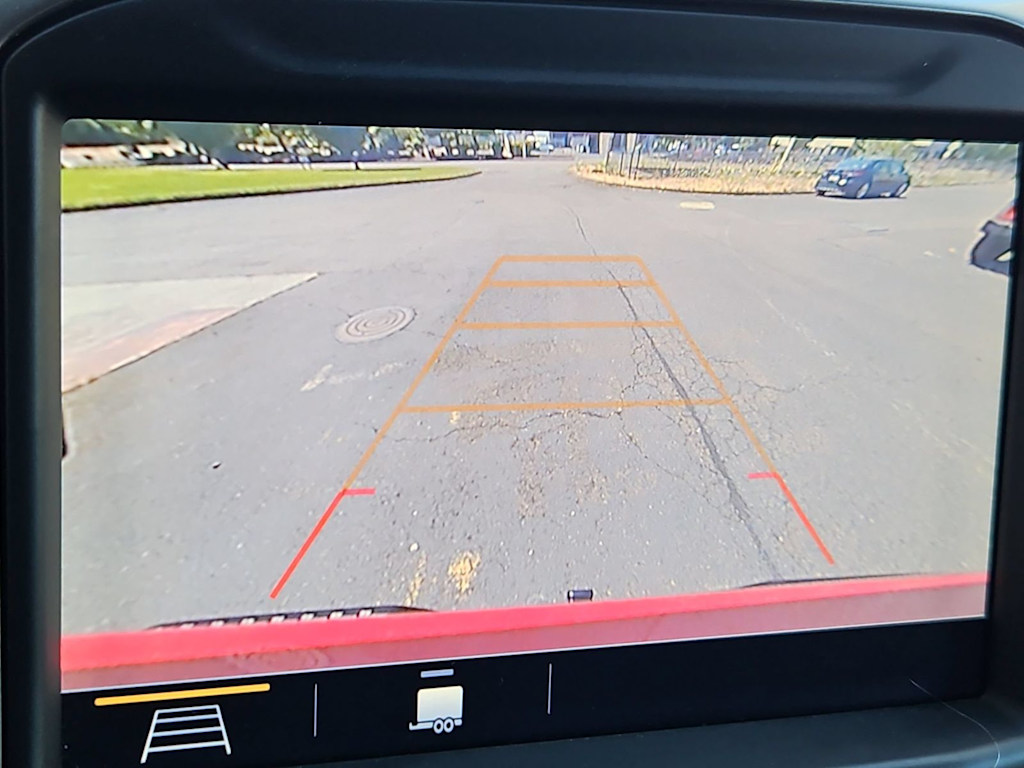 Thumbnail: 2019 Chevrolet Silverado 1500 - 32