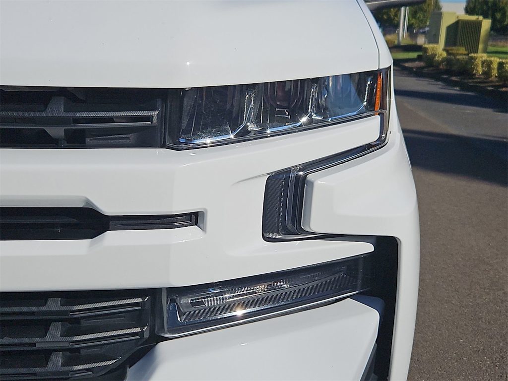 Thumbnail: 2019 Chevrolet Silverado 1500 - 24