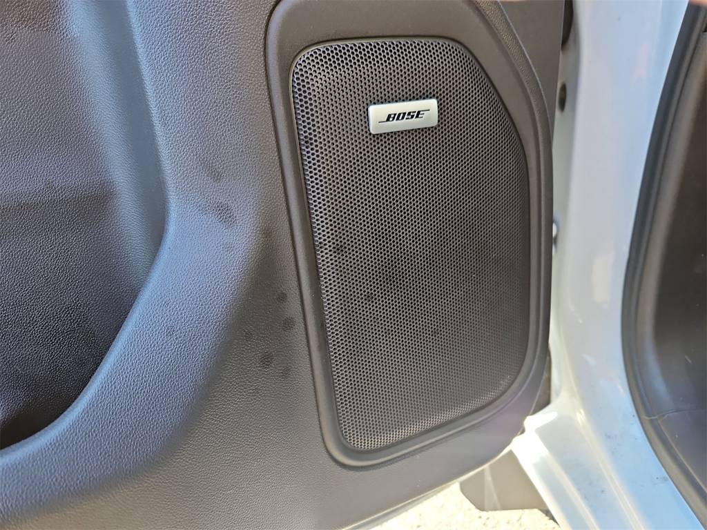 Thumbnail: 2019 Chevrolet Silverado 1500 - 20