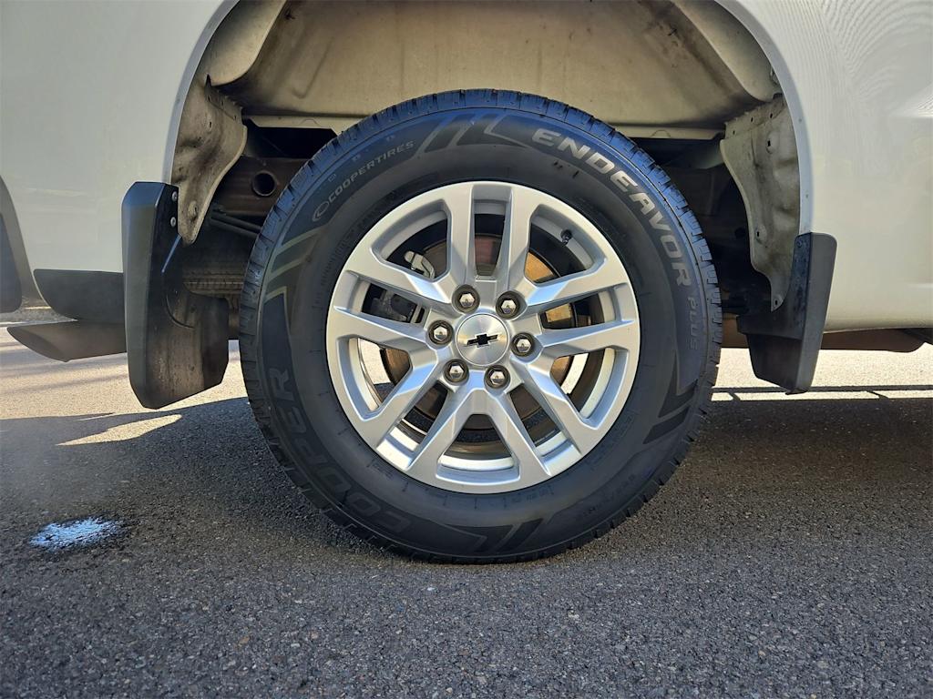 Thumbnail: 2019 Chevrolet Silverado 1500 - 8