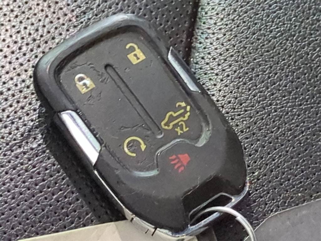 Thumbnail: 2020 Chevrolet Silverado 1500 - 18