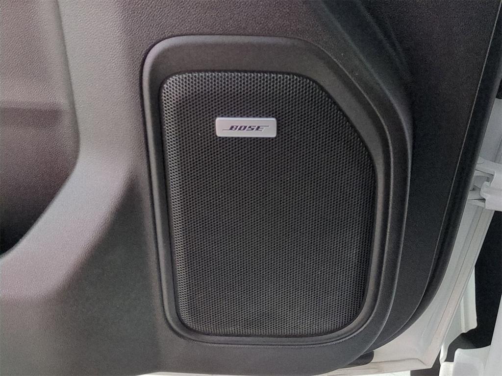 Thumbnail: 2020 Chevrolet Silverado 1500 - 36