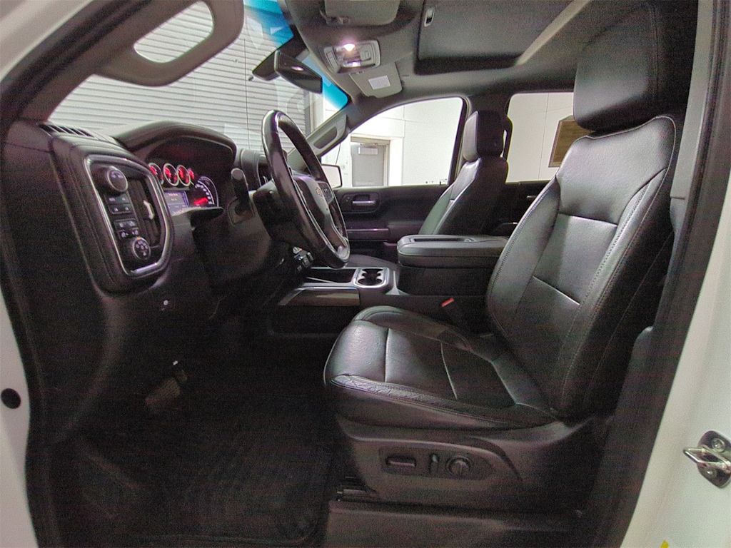 Thumbnail: 2020 Chevrolet Silverado 1500 - 11