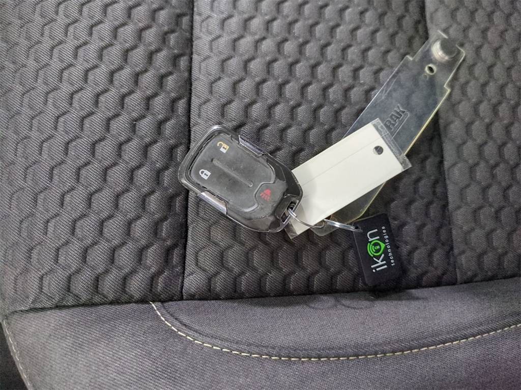 Thumbnail: 2018 GMC Acadia - 35