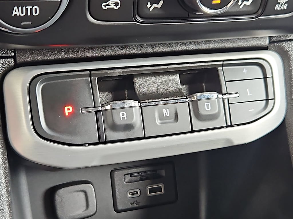 Thumbnail: 2023 GMC Acadia - 35