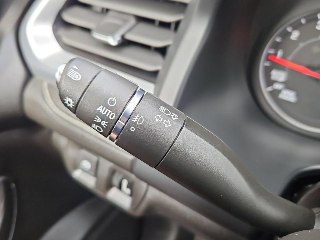Thumbnail: 2023 GMC Acadia - 30