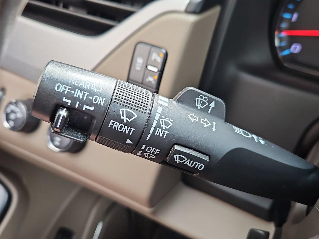 Thumbnail: 2020 GMC Yukon - 30