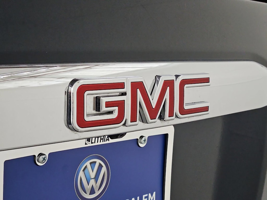Thumbnail: 2017 GMC Yukon - 23