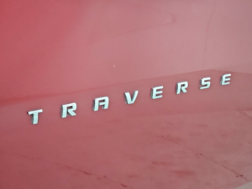 Thumbnail: 2021 Chevrolet Traverse - 25