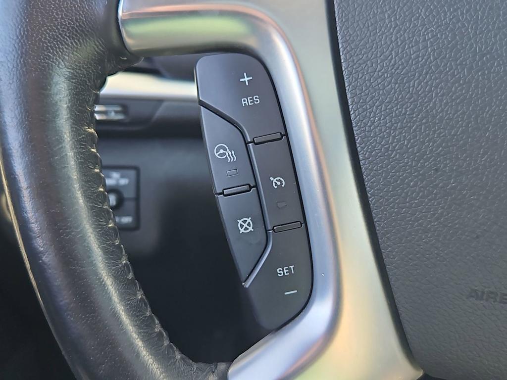 Thumbnail: 2017 Chevrolet Traverse - 31