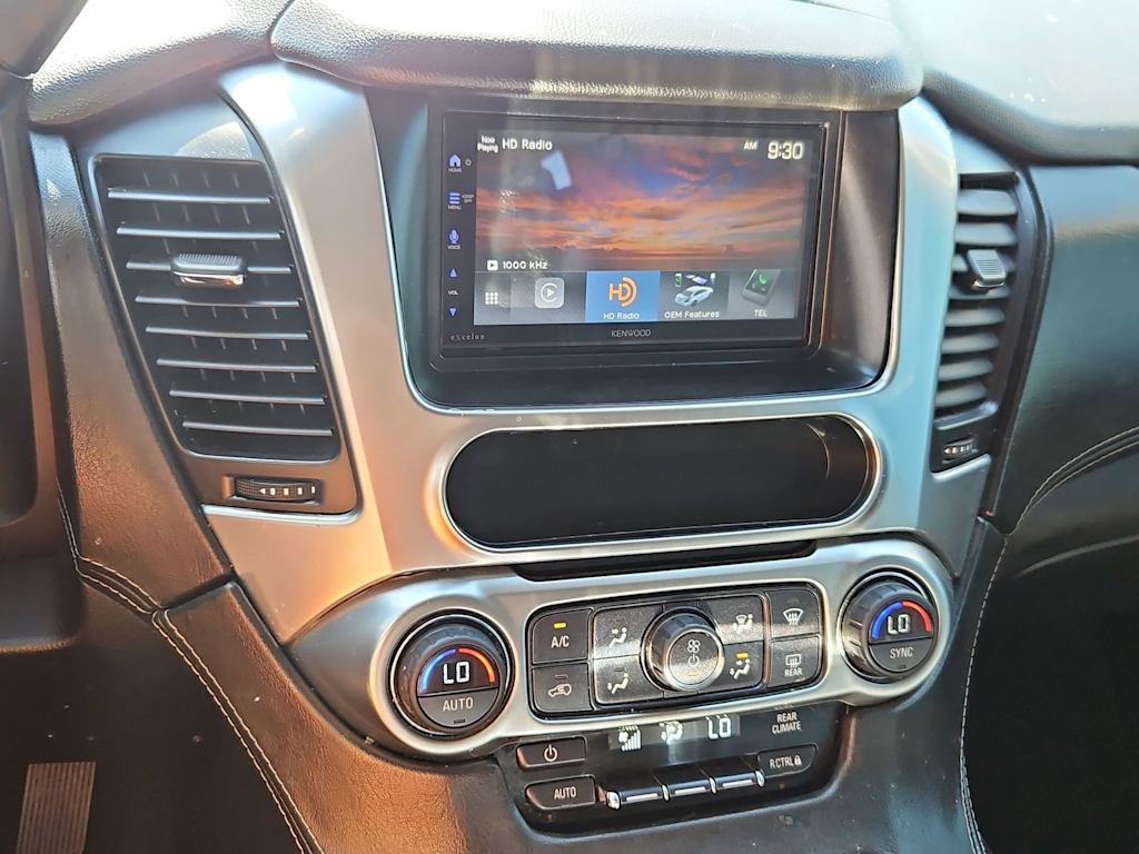 Thumbnail: 2015 Chevrolet Tahoe - 16