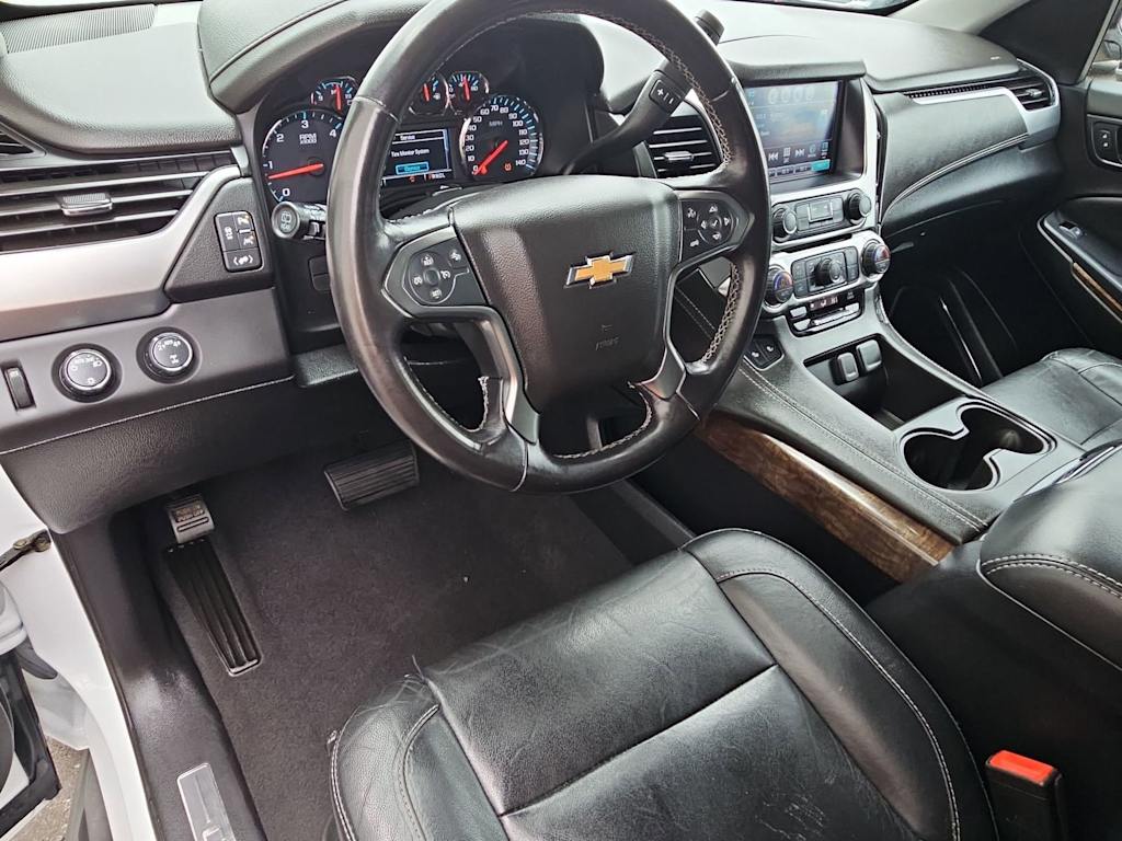 Thumbnail: 2020 Chevrolet Tahoe - 2