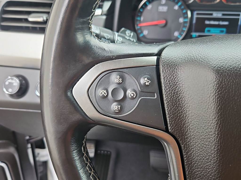 Thumbnail: 2020 Chevrolet Tahoe - 29