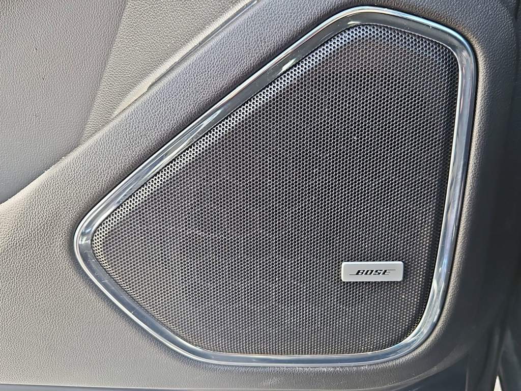 Thumbnail: 2019 Chevrolet Tahoe - 35