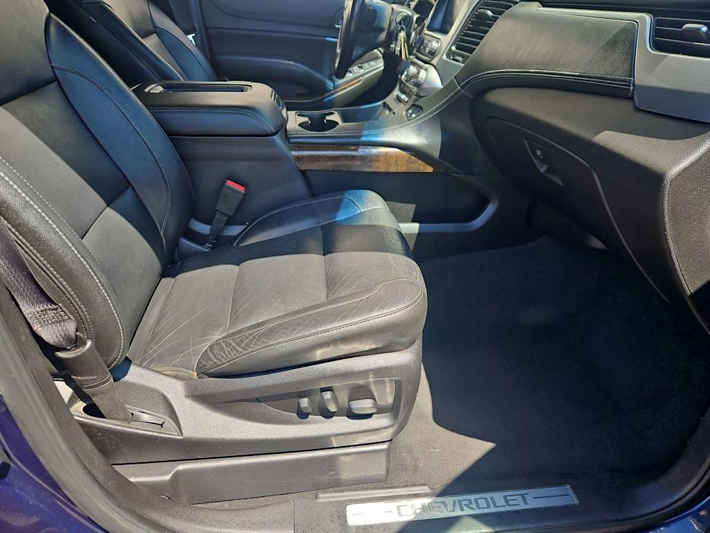 Thumbnail: 2019 Chevrolet Tahoe - 12
