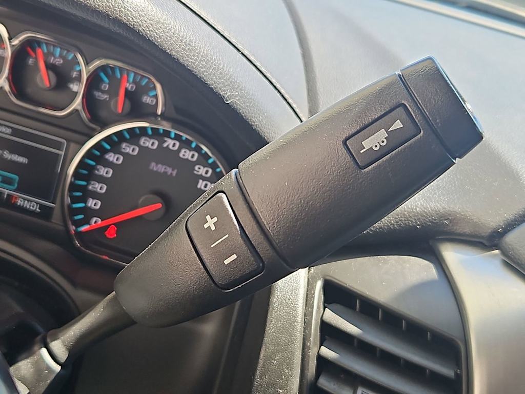 Thumbnail: 2019 Chevrolet Tahoe - 15