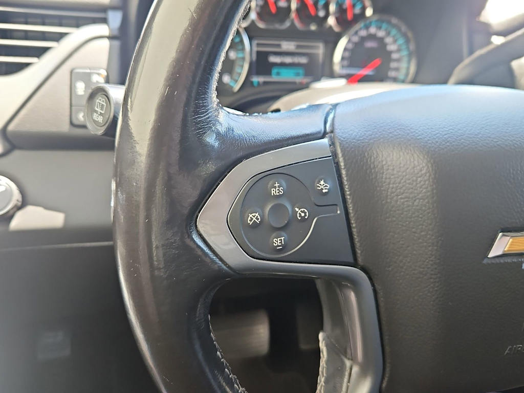 Thumbnail: 2019 Chevrolet Tahoe - 30