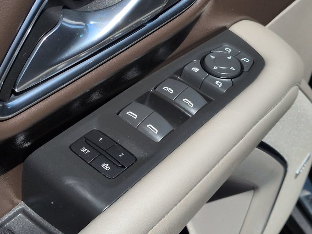 Thumbnail: 2021 Chevrolet Suburban - 26