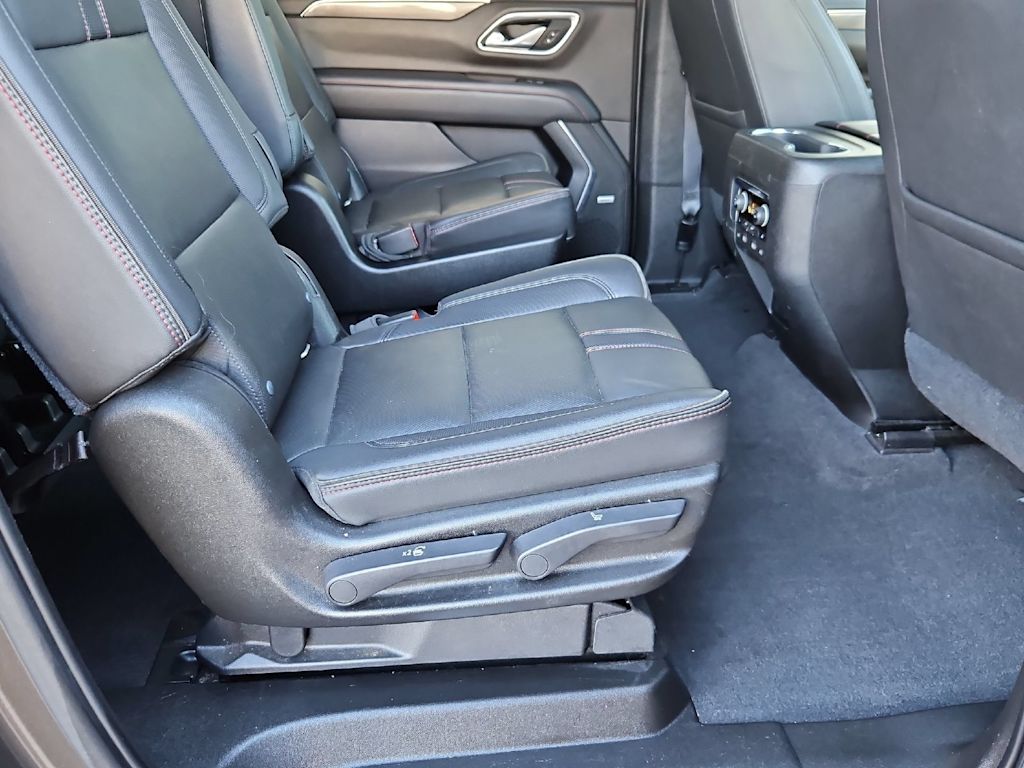 Thumbnail: 2021 Chevrolet Suburban - 11