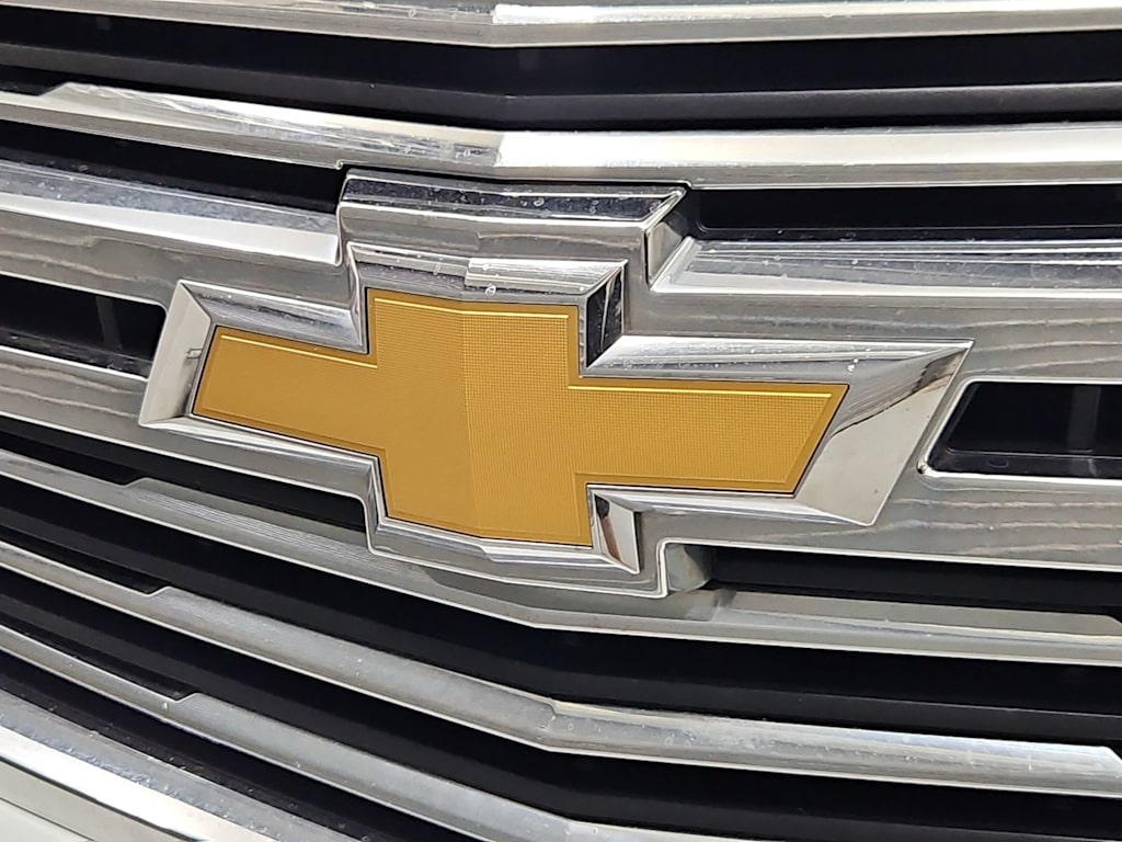 Thumbnail: 2020 Chevrolet Suburban - 7