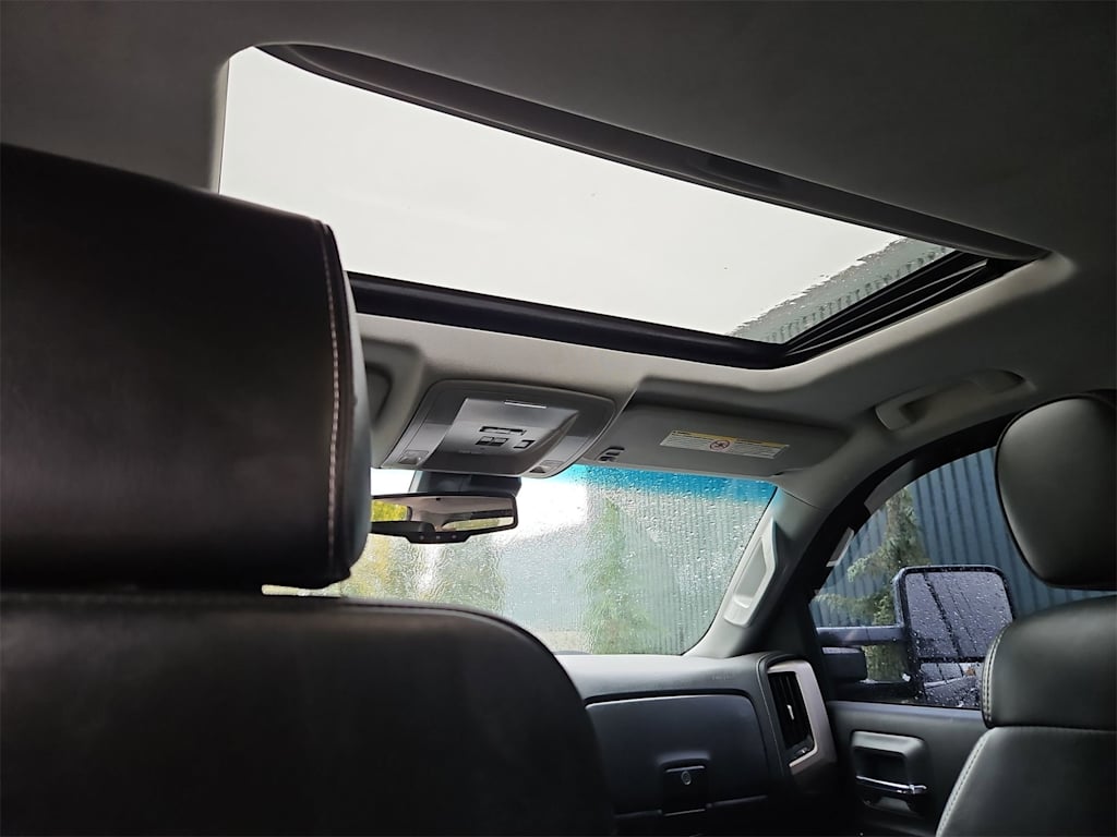 Thumbnail: 2017 GMC Sierra 3500 - 30