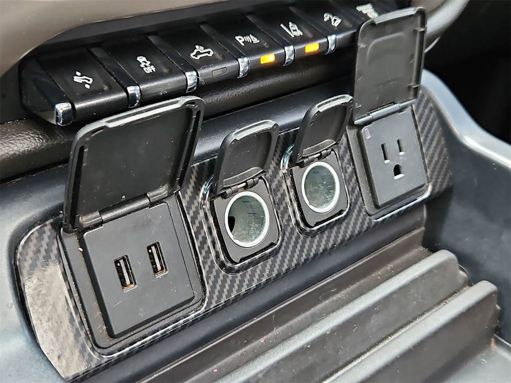 Thumbnail: 2017 GMC Sierra 3500 - 37