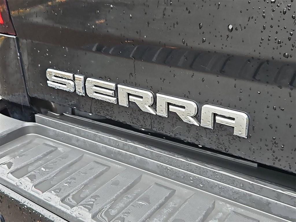Thumbnail: 2017 GMC Sierra 3500 - 25