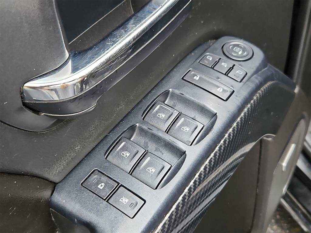 Thumbnail: 2017 GMC Sierra 3500 - 26