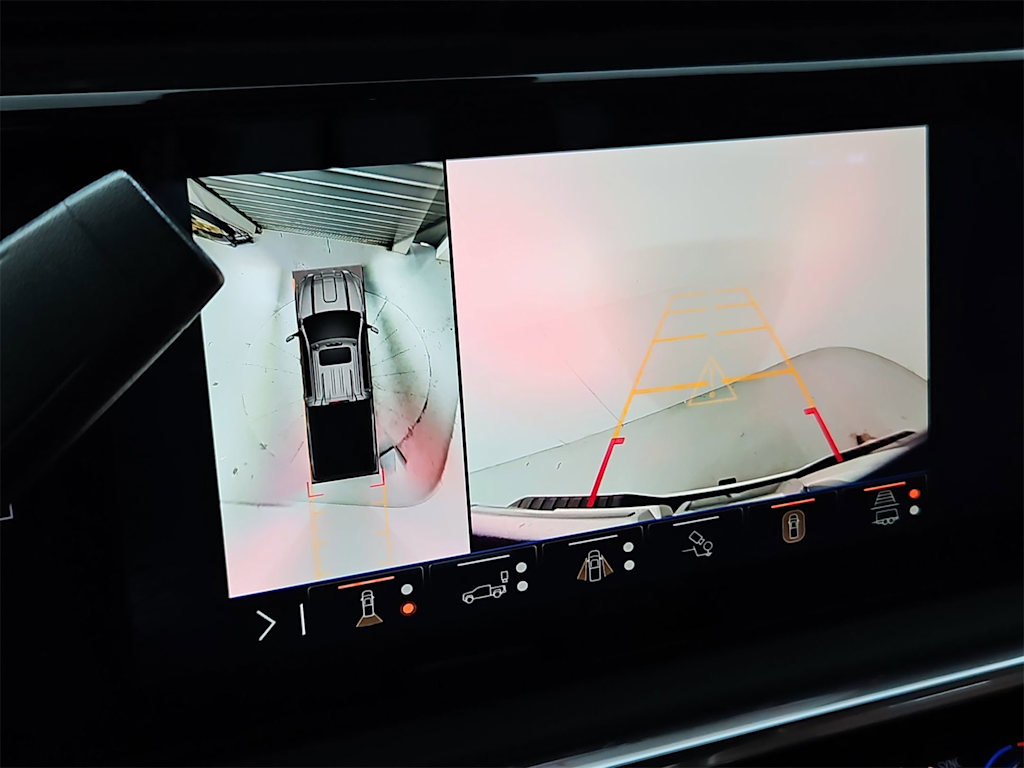 Thumbnail: 2024 GMC Sierra 3500 - 35